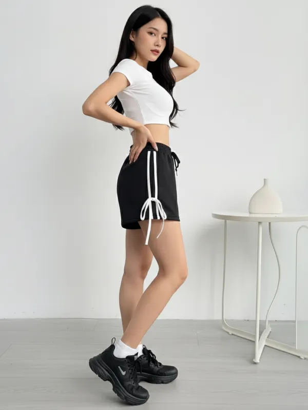 Ekeshwara_Chic_Stripe_&_Tie_Detail_Athletic_Shorts|_Model_Height_5.8inch_,_Fabric_All_Way_Stretchable