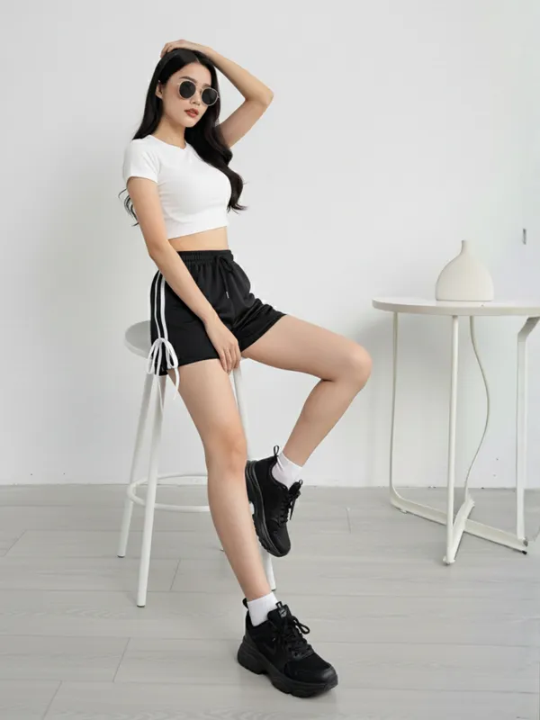 Ekeshwara_Chic_Stripe_&_Tie_Detail_Athletic_Shorts|_Model_Height_5.8inch_,_Fabric_All_Way_Stretchable