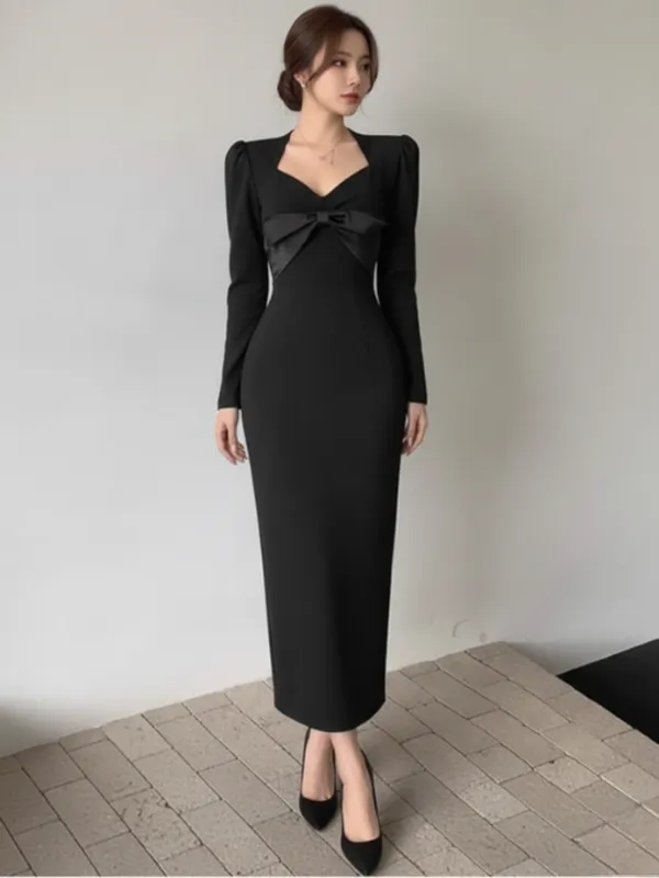 Ekeshwara_Elegant_Black_Bow_Detail_Bodycon_Midi_Dress_??Long_Sleeve|_Model_Height_5.8inch_,_Fabric_All_Way_Stretchable