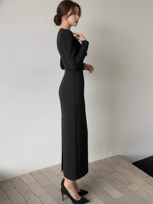 Ekeshwara_Elegant_Black_Bow_Detail_Bodycon_Midi_Dress_??Long_Sleeve|_Model_Height_5.8inch_,_Fabric_All_Way_Stretchable