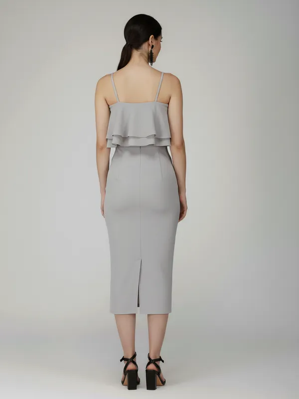 Ekeshwara_Light_Grey_Ruffle_Layered_Cami_Midi_Dress|_Model_Height_5.8inch_,_Fabric_All_Way_Stretchable
