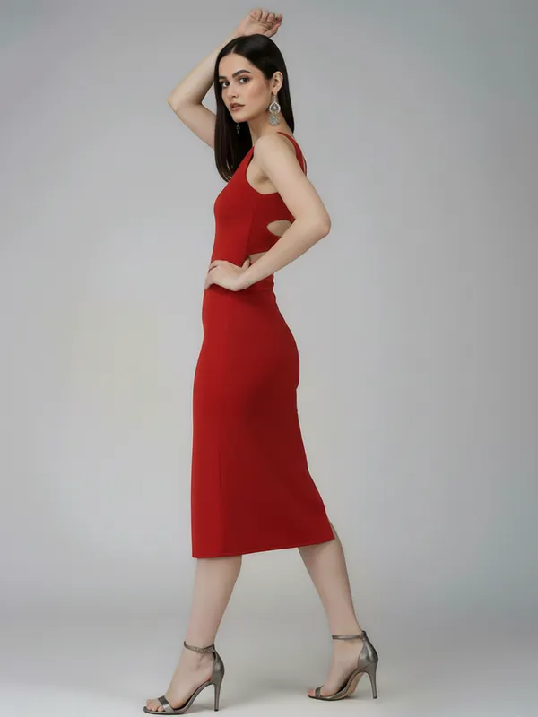 Ekeshwara_Red_Sleeveless_Bodycon_Midi_Dress_with_Strappy_Open_Back|_Model_Height_5.8inch_,_Fabric_All_Way_Stretchable