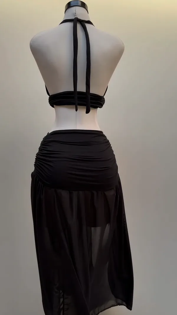 Ekeshwara_Ruched_Halter_&_Rosette_Thigh-Slit_Maxi_Set_–_Midnight_Onyx|_Model_Height_5.8inch_,_Fabric_All_Way_Stretchable