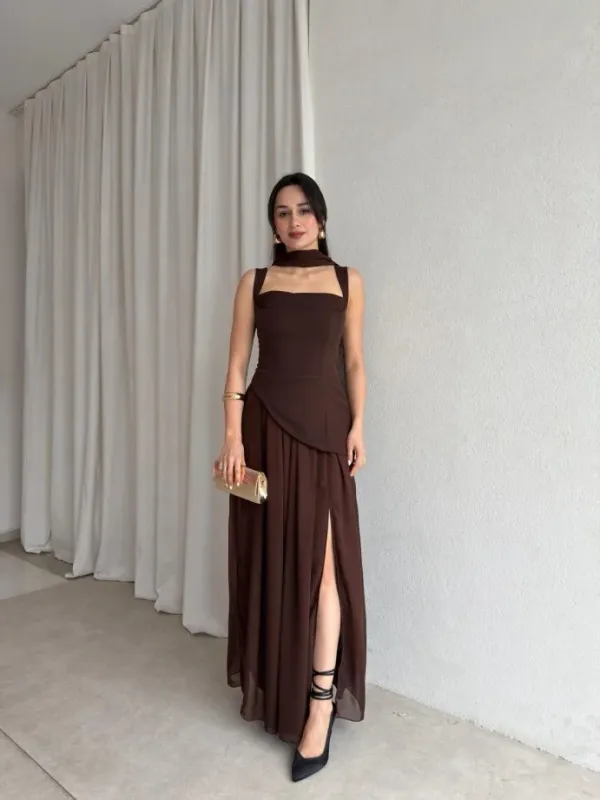 Ekeshwara_Sculpted_Corset_Maxi_Dress_with_Matching_Scarf_–_Rich_Espresso_Cacao|_Model_Height_5.8inch_,_Fabric_All_Way_Stretchable