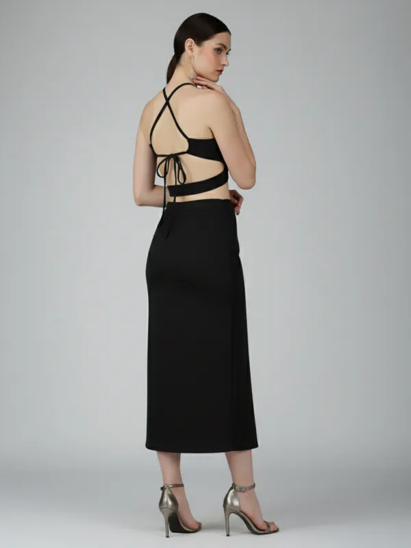 Ekeshwara_Women's_Black_Cut-Out_Backless_Halter_Midi_Dress|_Model_Height_5.8inch_,_Fabric_All_Way_Stretchable