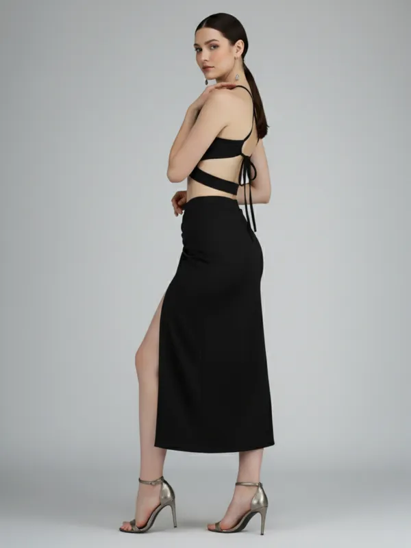 Ekeshwara_Women's_Black_Cut-Out_Backless_Halter_Midi_Dress|_Model_Height_5.8inch_,_Fabric_All_Way_Stretchable