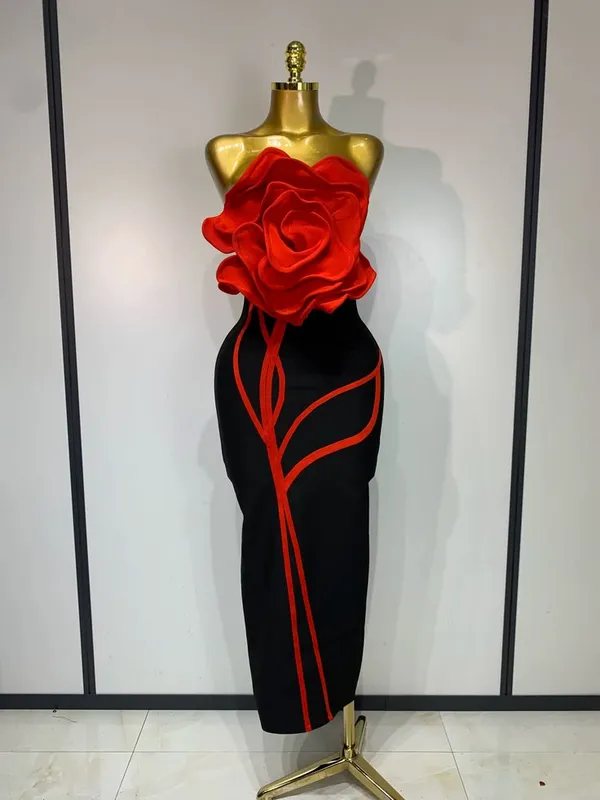 Ekeshwara_big_rose_flower_style_dress_for_women_and_girls_