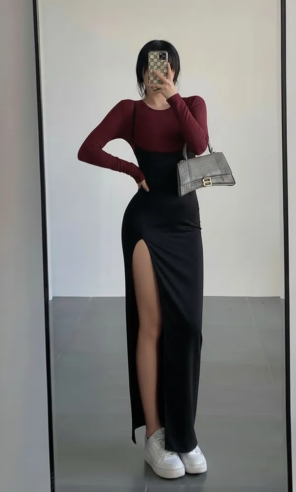 Ekeshwara_maroon_colour_top_&_black_maxi_dress_combo_for_elegant_women|_Model_Height_5.8inch_,_Fabric_All_Way_Stretchable