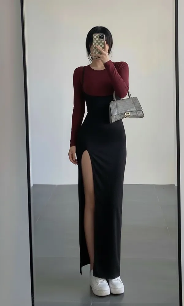 Ekeshwara_maroon_colour_top_&_black_maxi_dress_combo_for_elegant_women|_Model_Height_5.8inch_,_Fabric_All_Way_Stretchable