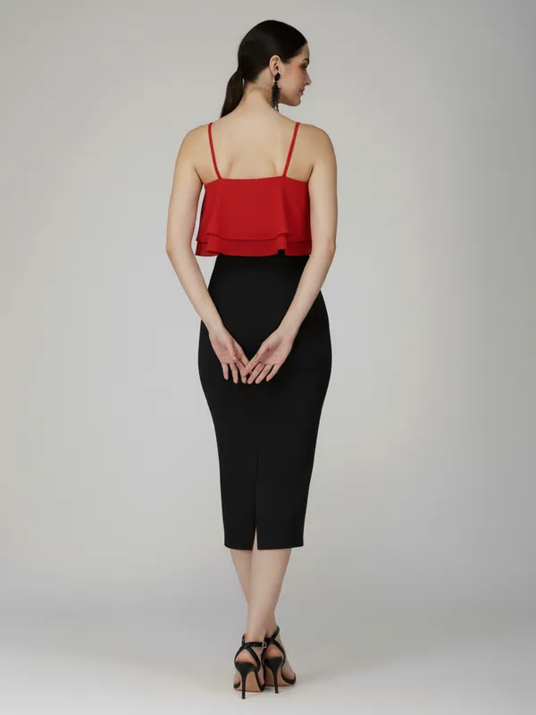 Elegant_Red_&_Black_Ruffle_Bodycon_Midi_Dress__Sleeveless,_Party_Wear|_Model_Height_5.8inch_,_Fabric_All_Way_Stretchable