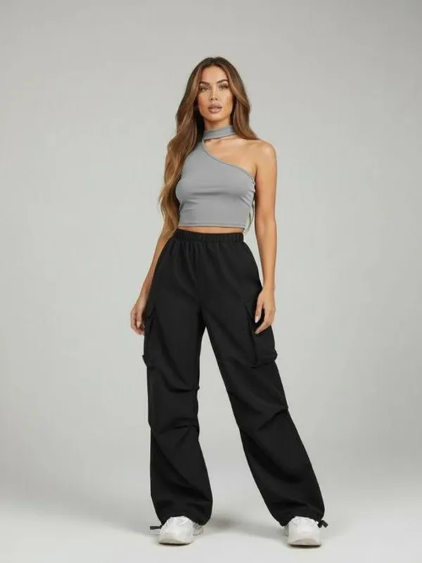 Multicolor_Retro_Cargo_Pant_And_Crop_Top_Set_Look_Aligned_With_This_Top_&_Bottom_For_Women|_Model_Height_5.8inch_,_Fabric_All_Way_Stretchable