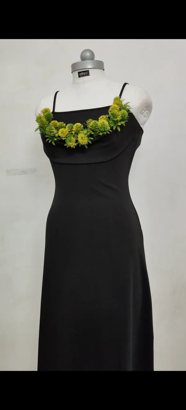 Midnight_Meadow_Floral_Accent_Gown|_Model_Height_5.8inch_,_Fabric_All_Way_Stretchable