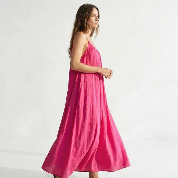 Rose_Sunset_Flow_Maxi_Dress|_Model_Height_5.8inch_,_Fabric_All_Way_Stretchable