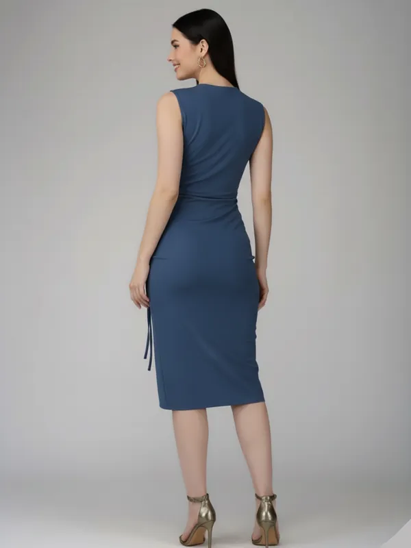 Stunning_Blue_Cut-Out_Bodycon_Dress_with_Adjustable_Thigh-High_Slit_??Perfect_for_Parties_&_Date_Nights!|_Model_Height_5.8inch_,_Fabric_All_Way_Stretchable