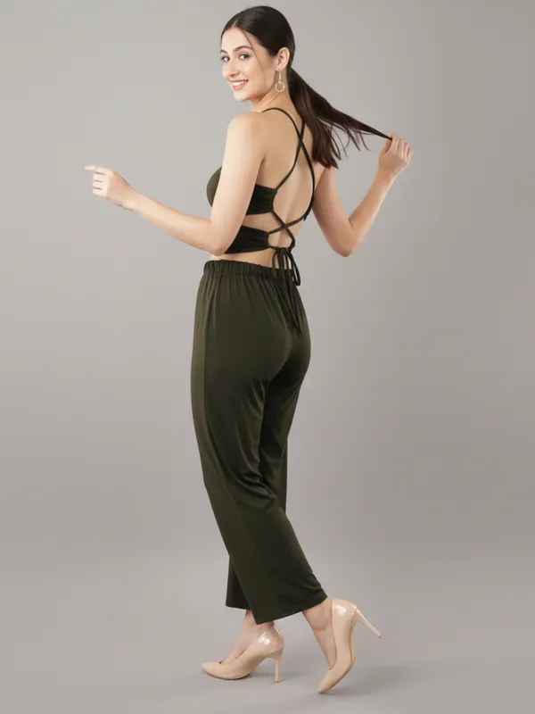 Olive_Sleeveless_Cutout_Halter_Jumpsuit_For_Women|_Model_Height_5.8inch_,_Fabric_All_Way_Stretchable