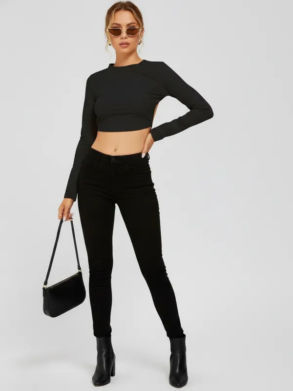 Black_Adorable_Backless_Top_For_Women|_Model_Height_5.8inch_,_Fabric_All_Way_Stretchable