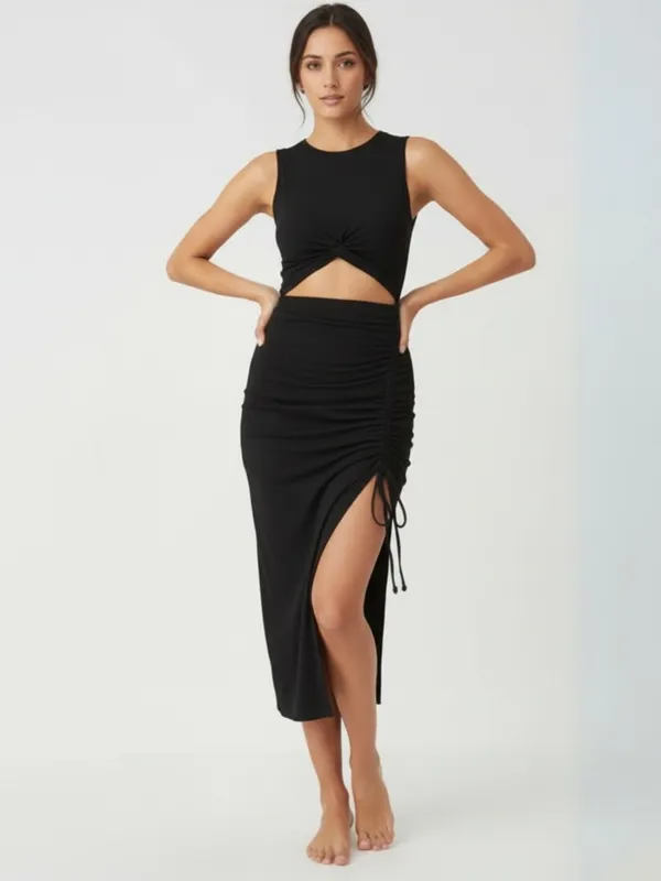 Black_Sleek_Ruched_Cutout_Maxi_Dress_For_Women|_Model_Height_5.8inch_,_Fabric_All_Way_Stretchable