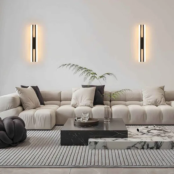 Sleek_Modern_Wall_Light_(Warm_White)_-_18_inch