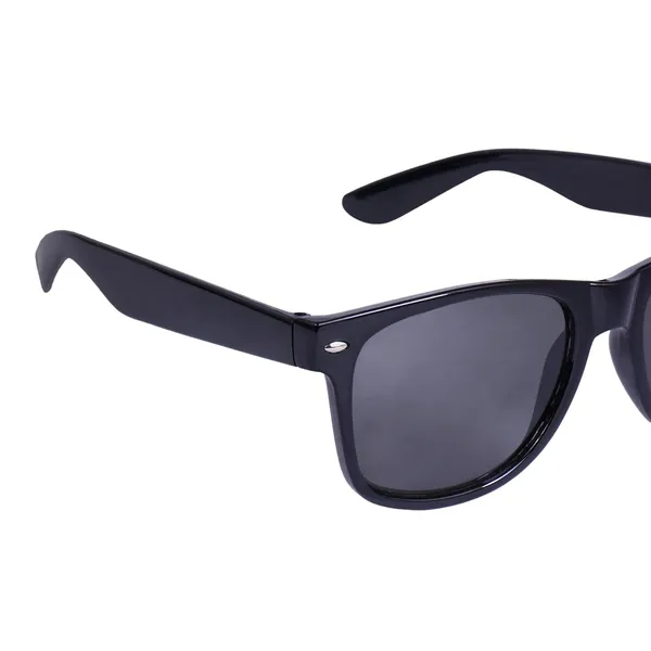 Black_Full_Rim_Wayfarer_Sunglasses_|_100%_UV_Protection_With_Flexible_And_Lightweight_Eyewear_Sunglasses_|_Goggle_For_Unisex