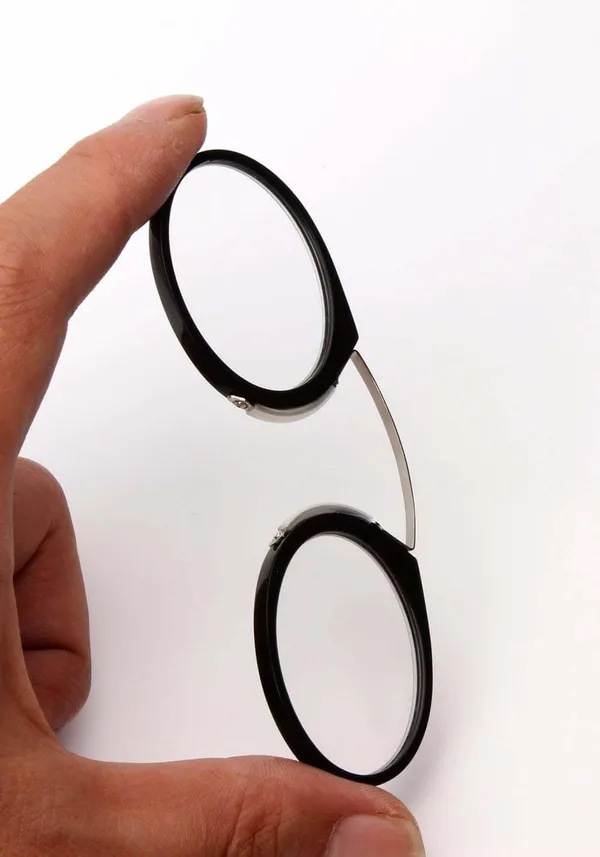 Freddy_Compact_Pince-Nez_Reading_Glasses,_Rimless_Oval_Metal_Frame,_Lightweight_Nose_Clip_Reading_Glasses_with_No_Temple_Arms,_Unisex_Adult,_with_Protective_Case_(1.25)