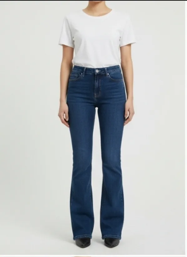 Dark_Blue_Trendy_Denim_Jeans_For_Women