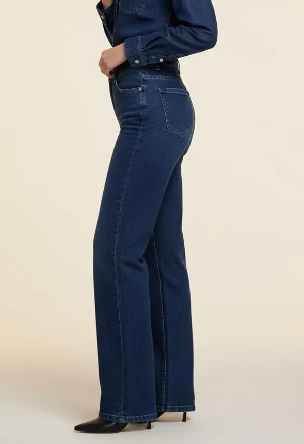 Dark_Blue_Trendy_Denim_Jeans_For_Women