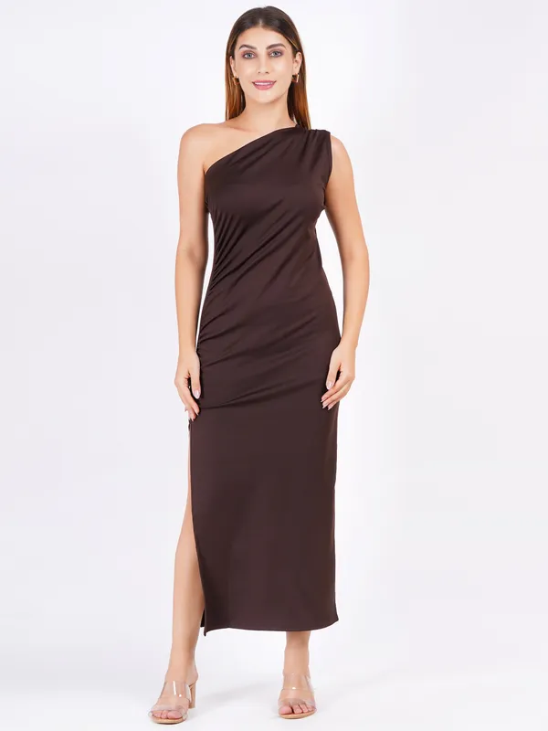 Brown_Classic_Western_Dress_For_Women