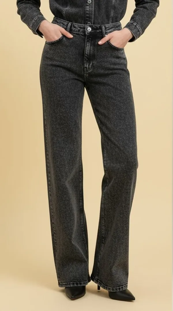 Black_Trendy_Denim_Jeans_For_Women