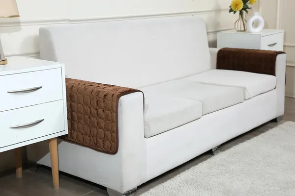 Brown_Sofa_Cover_3_Seater_Velvet_Sofa_Cover_3Seater_Anti_Slip_Sofa_Protector_For_Living_Room_Washable_Quilted_Sofa_Cover_Pet_Friendly_Slipcover