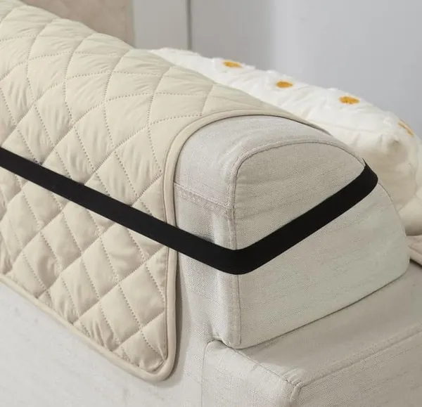 Beige_Sofa_Cover_5_Seater_Quilted_Polyester_Waterproof_Sofa_Cover_Mat_Protector_Covers_For_5_Seater_Sofa_Slipcovers