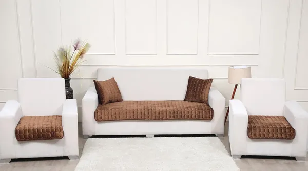 Brown_Sofa_Cover_3_Seater_Velvet_Sofa_Cover_3Seater_Anti_Slip_Sofa_Protector_For_Living_Room_Washable_Quilted_Sofa_Cover_Pet_Friendly_Slipcover