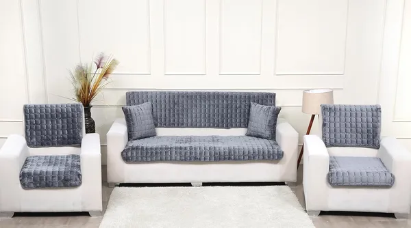 Dark_Grey_Sofa_Cover_3_Seater_Velvet_Sofa_Cover_3Seater_Anti_Slip_Sofa_Protector_For_Living_Room_Washable_Quilted_Sofa_Cover_Pet_Friendly_Slipcover