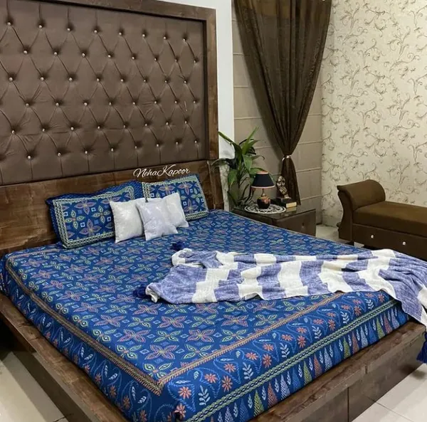 Navy_Blue_Sofa_Throw,_Throws_For_Sofa_And_Couch,_Sofa_Throws_For_3_Seater