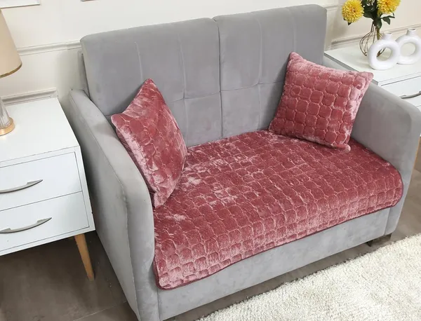 Rose_Pink_Sofa_Cover_3_Seater_Velvet_Sofa_Cover_3Seater_Anti_Slip_Sofa_Protector_For_Living_Room_Washable_Quilted_Sofa_Cover_Pet_Friendly_Slipcover