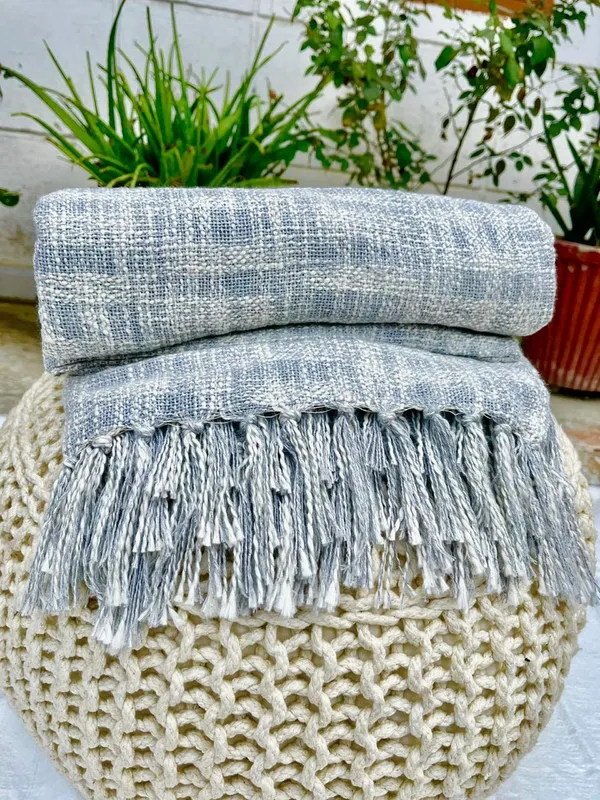 Grey_Sofa_Throw,_Throws_For_Sofa_And_Couch,_Sofa_Throws_For_3_Seater