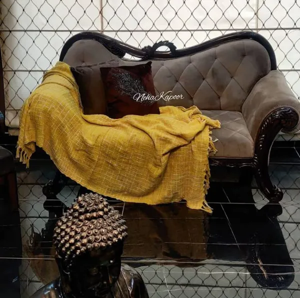 Yellow_Sofa_Throw,_Throws_For_Sofa_And_Couch,_Sofa_Throws_For_3_Seater