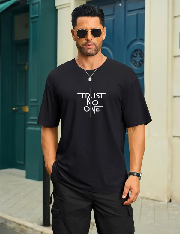 Black_Regular_Fit_Pure_Cotton_T-Shirt_For_Men