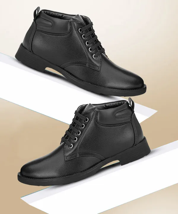 Black_Premium_Outdoor_Boots_For_Men