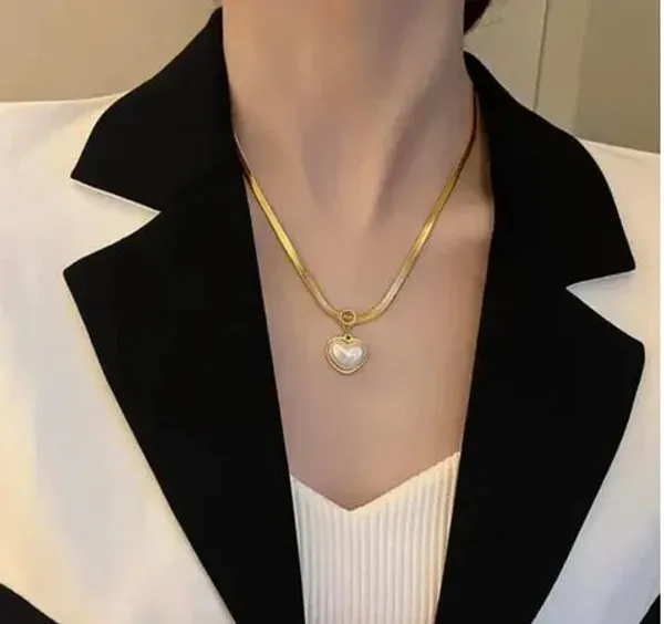 Gold_Pearl_Heart_Snake_Anti-Tarnish_Stainless_Steel_Chain_Necklace