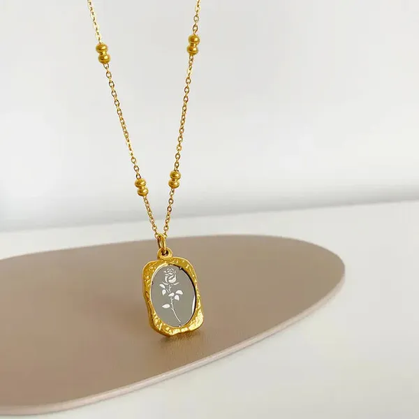 Gold_Magic_Mirror_Rose_Beads_Anti-Tarnish_Stainless_Steel_Chain_Necklace
