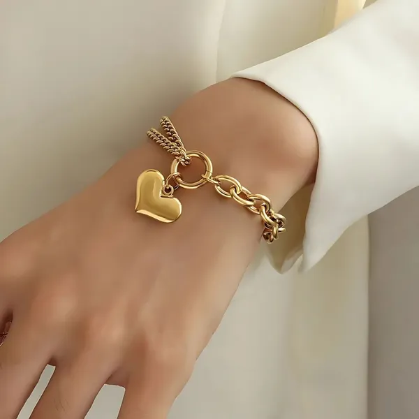 Gold_Love_Heart_Chain_Bracelet