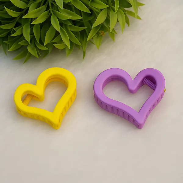 Pack_Of_4_-_Heart_Pop_Claw_Clips