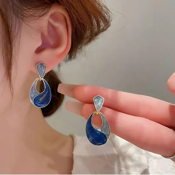 Pack_Of_4_Pastel_Enamel_Luxe_Earrings