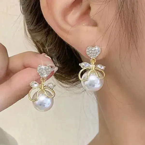 Pack_Of_2_Sparkle_&_Pearl_Bow_Earrings