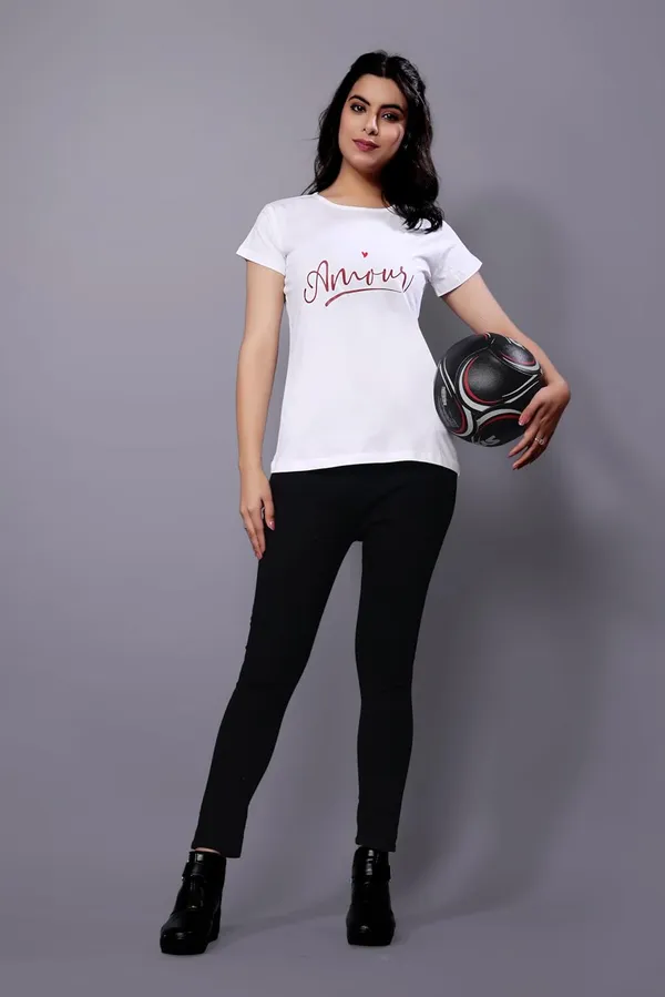 White_Casual_Top_With_Regular_Sleeves_And_Comfortable,_Stylish_For_Everyday_Wear_And_Relaxed_Looks_Regular_Fit_T-Shirt_For_Women