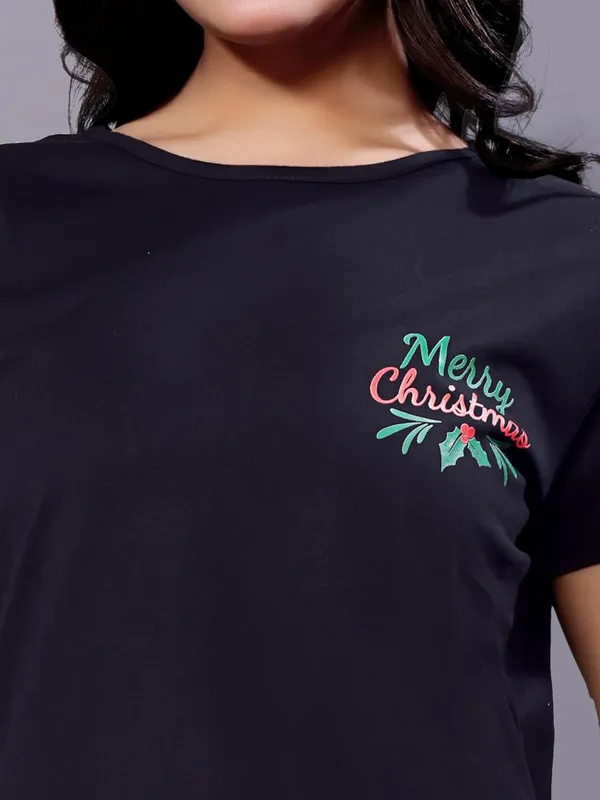 Black_Cotton_Top_With_Santa_Face_Back_Print_Festive_And_Stylish_Design_Regular_Fit_T-Shirt_For_Women