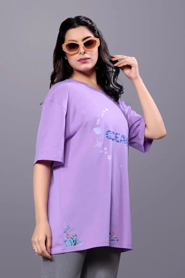 Lavender_Cotton_Top_With_Digital_Prints_Sophisticated_Design,_Stylish_Comfort_Oversize_T-Shirt_For_Women