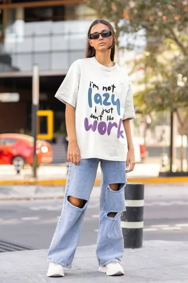 White_Cotton_Top_With_Digital_Prints_Sophisticated_Design_Stylish_Comfort_Oversize_T-Shirt_For_Women