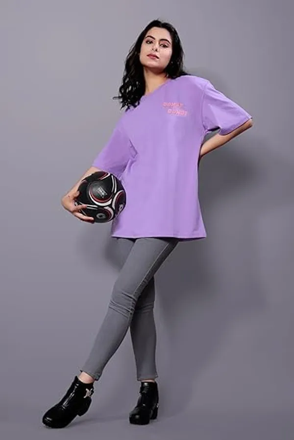 Lavender_Cotton_Top_With_Digital_Prints_Sophisticated_Design_Stylish_Comfort_Oversize_T-Shirt_For_Women