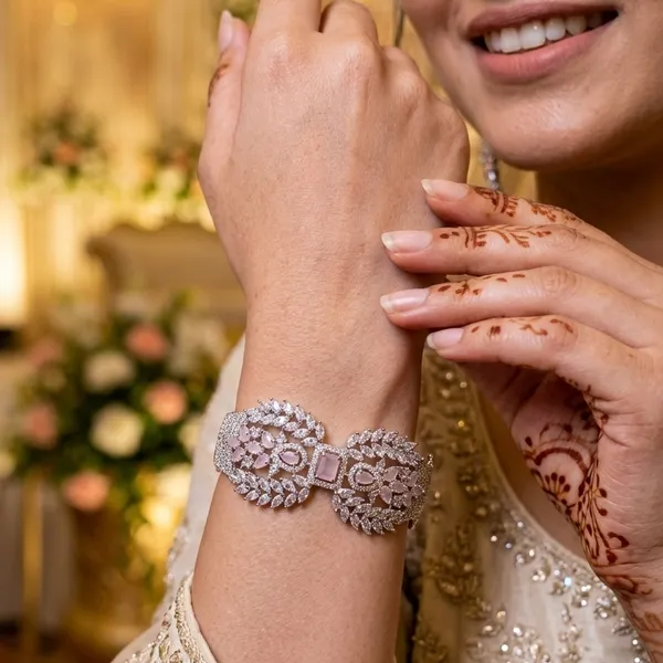 18K_White_Rhodium_Diamond_Openable_Bracelet